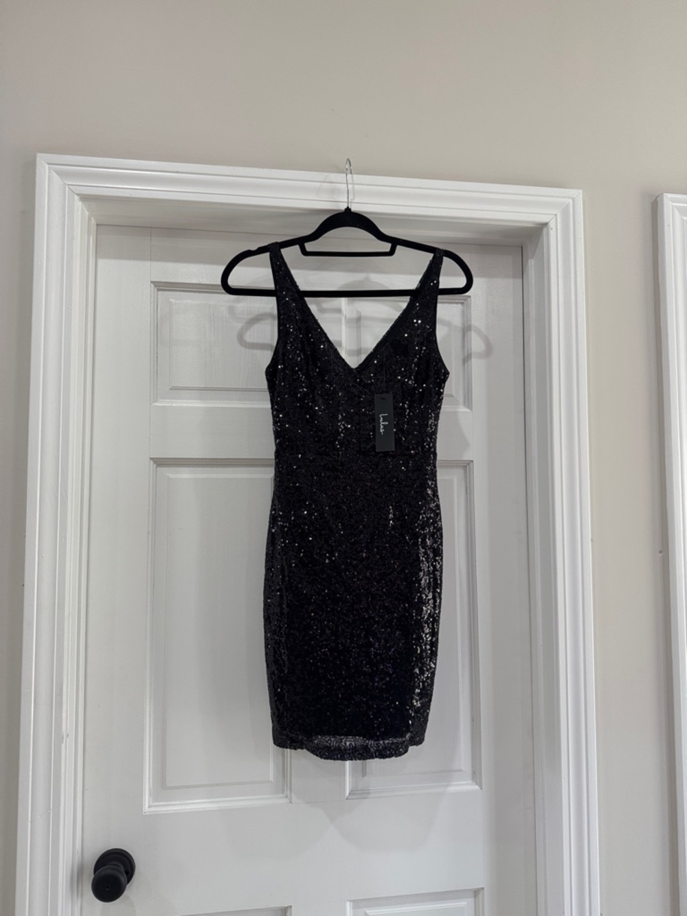 NWT Lulu's Black Sequin V-Neck Cocktail Dress size XS